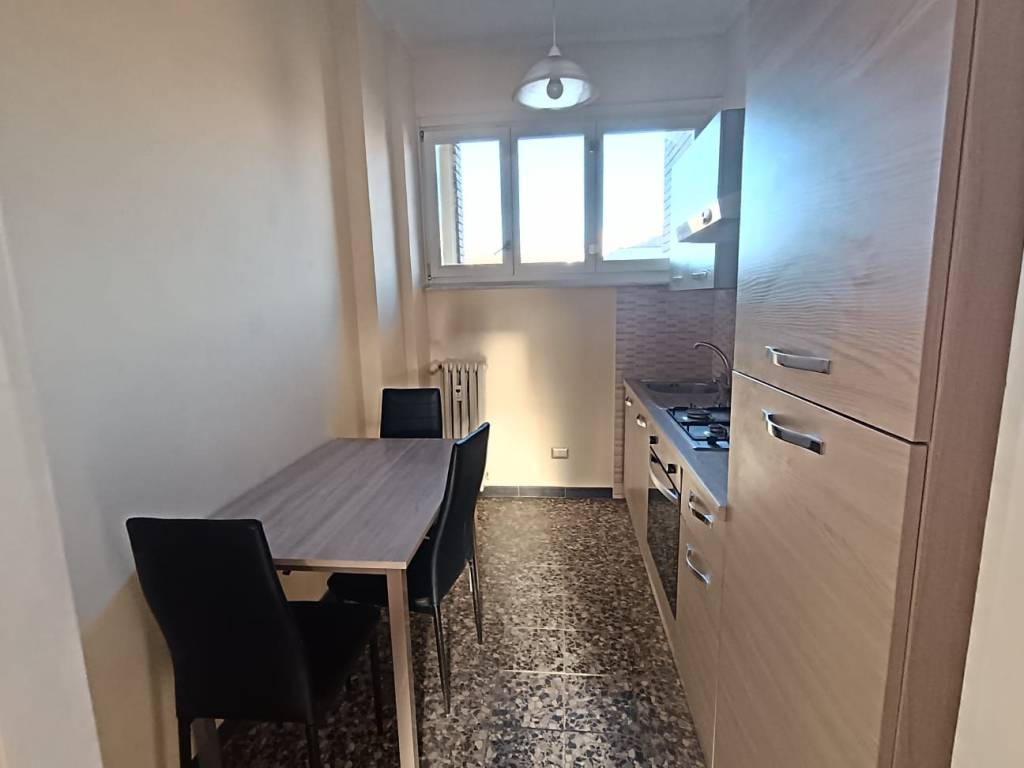 Appartamento a Asti in Via Roccavione - Foto 4