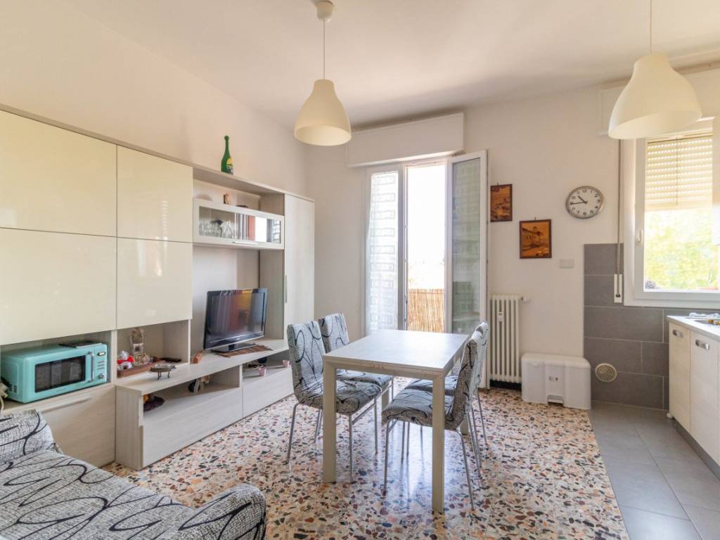 Appartamento a Casalecchio di reno in Via Isonzo - Foto 2