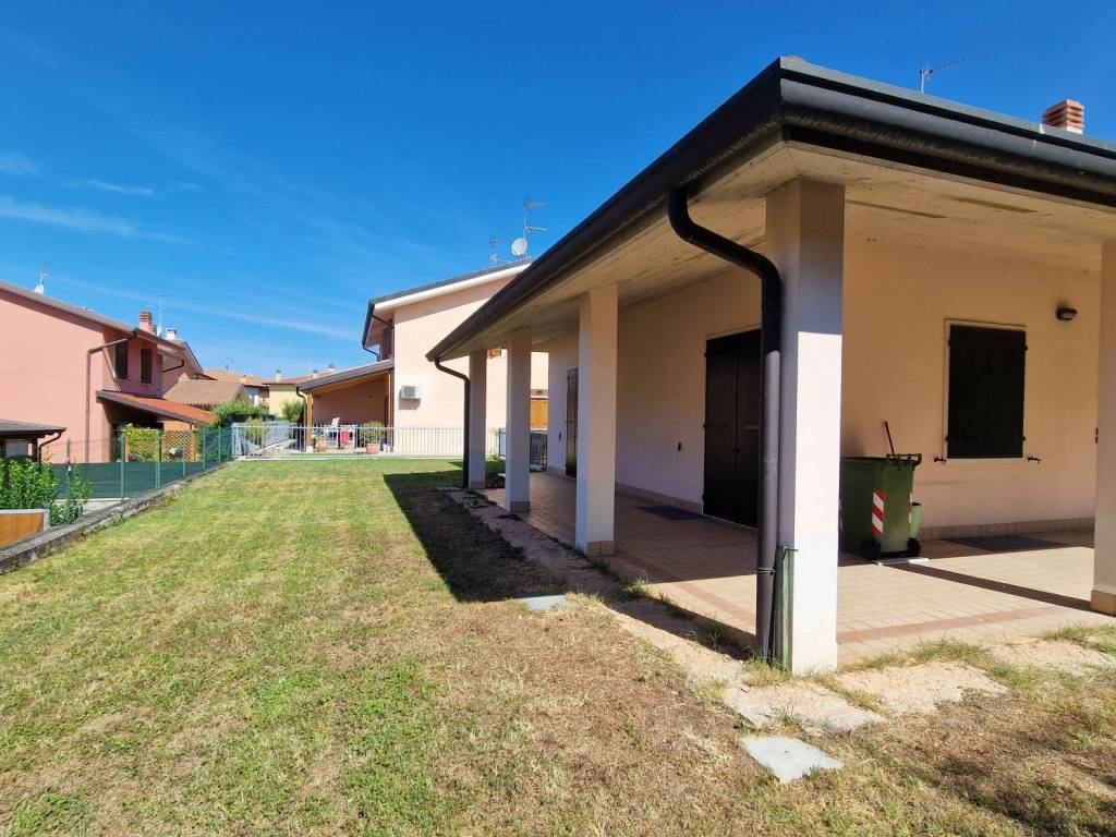 Villa a Affi in Via Don Giovanni Bosco, 14 - Foto 3