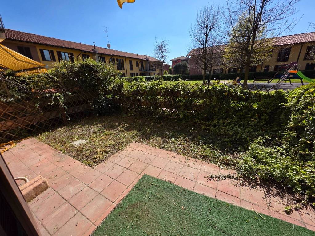 Appartamento a Robecco sul naviglio in Via Don Ottavio Sironi - Foto 2