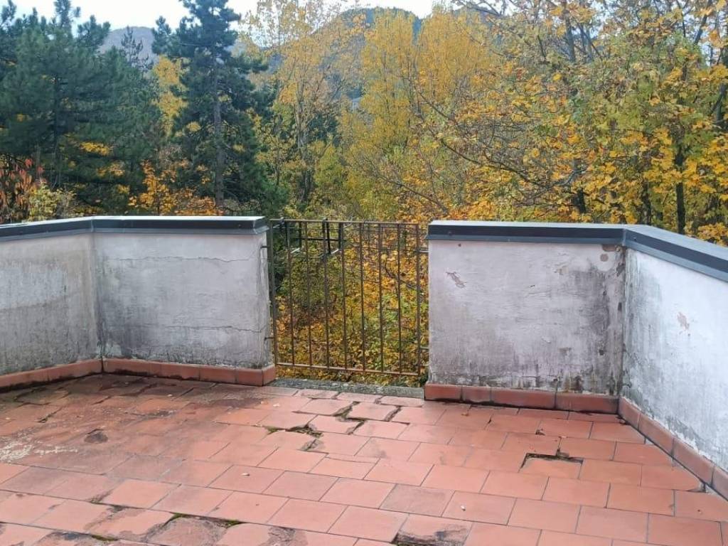 Casa indipendente a Berceto in Via Broccardo Malchiostro - Foto 3