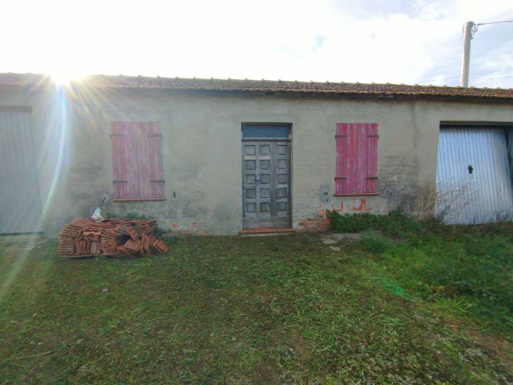Casa indipendente a Tuoro sul trasimeno in Via Pontile - Foto 4