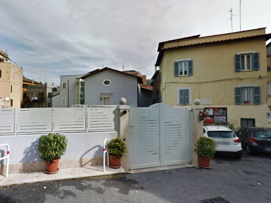 Box / garage a Tivoli in Vicolo Inversata - Foto 2