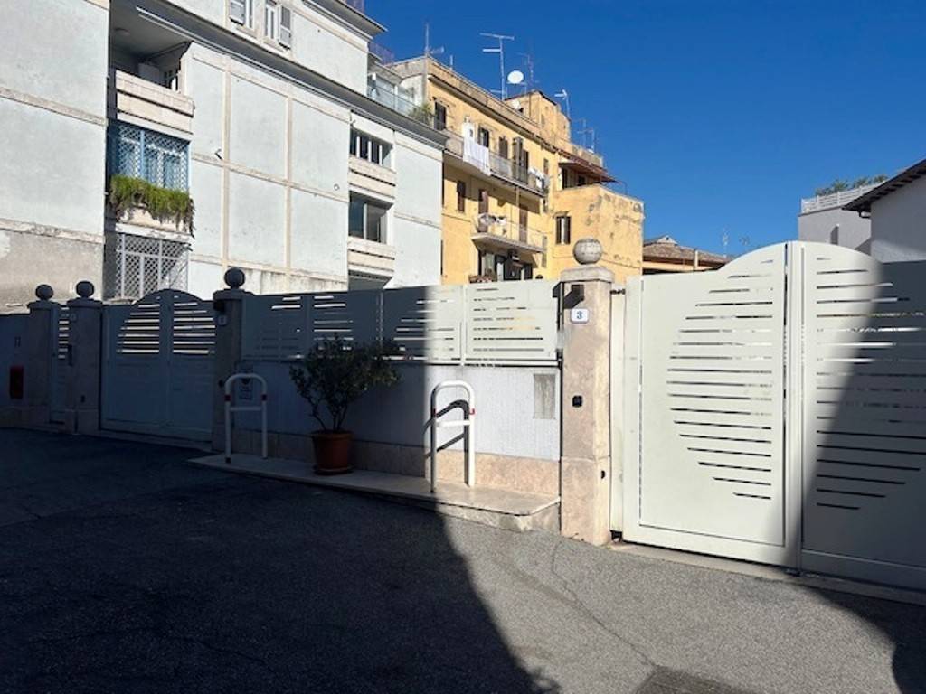 Box / garage a Tivoli in Vicolo Inversata - Foto 4