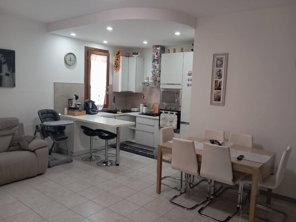 Appartamento a Poggibonsi in Via Pisana - Foto 2