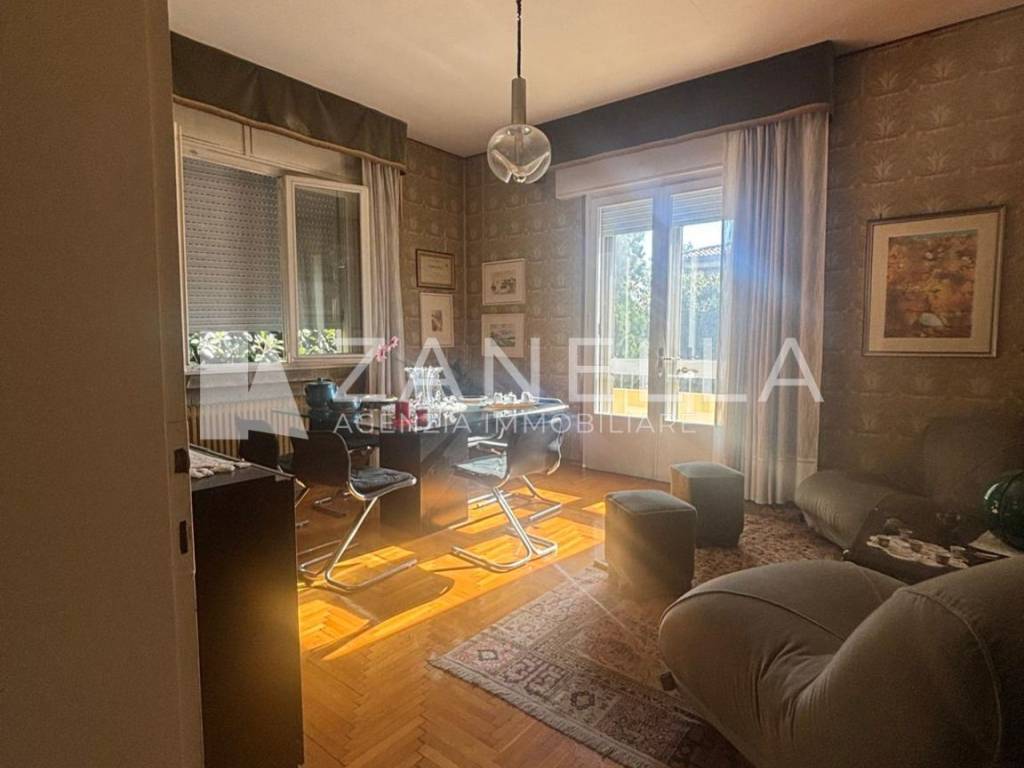 Appartamento a Castelfranco veneto in Via Giacomo Puccini - Foto 4