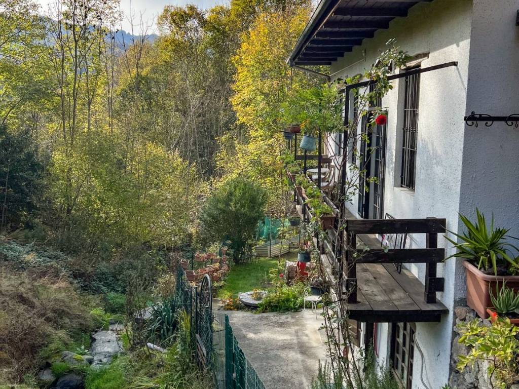 Villa a Quarna sotto in Via Roma, 1 - Foto 3