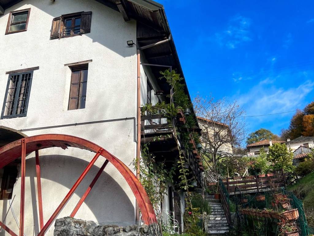 Villa a Quarna sotto in Via Roma, 1 - Foto 5