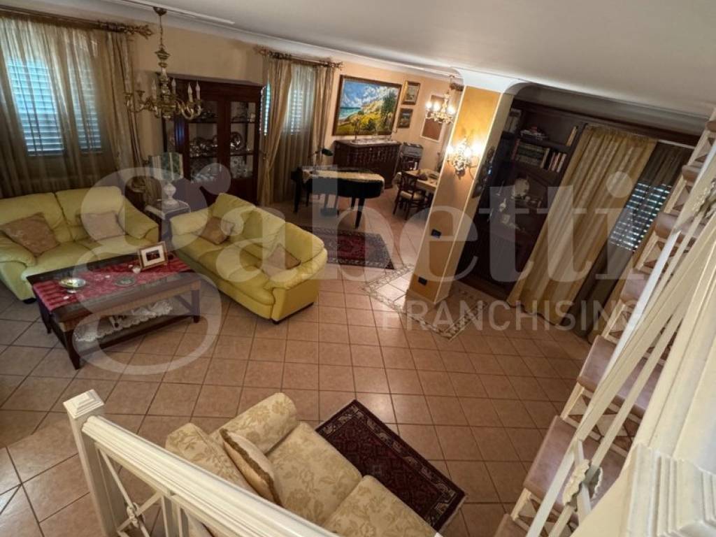 Villa a Caltanissetta in VIA PORTELLA DELL'ARENA C/DA NISCIMA , SNC - Foto 3