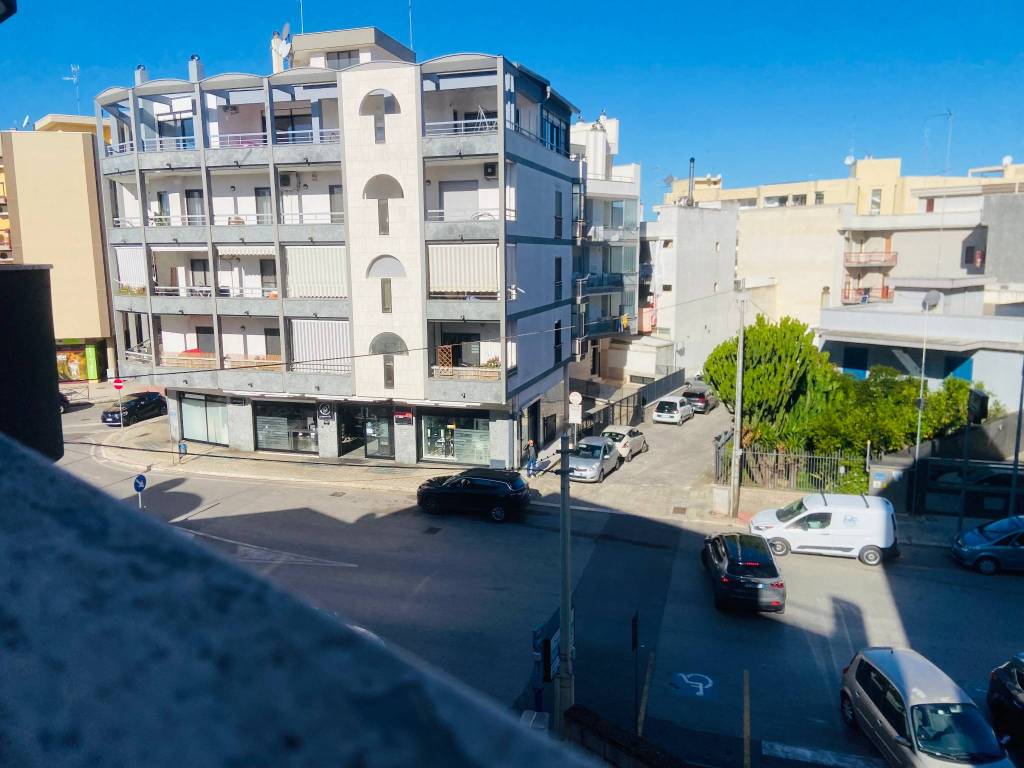 Appartamento a Triggiano in Viale Aldo Moro - Foto 2