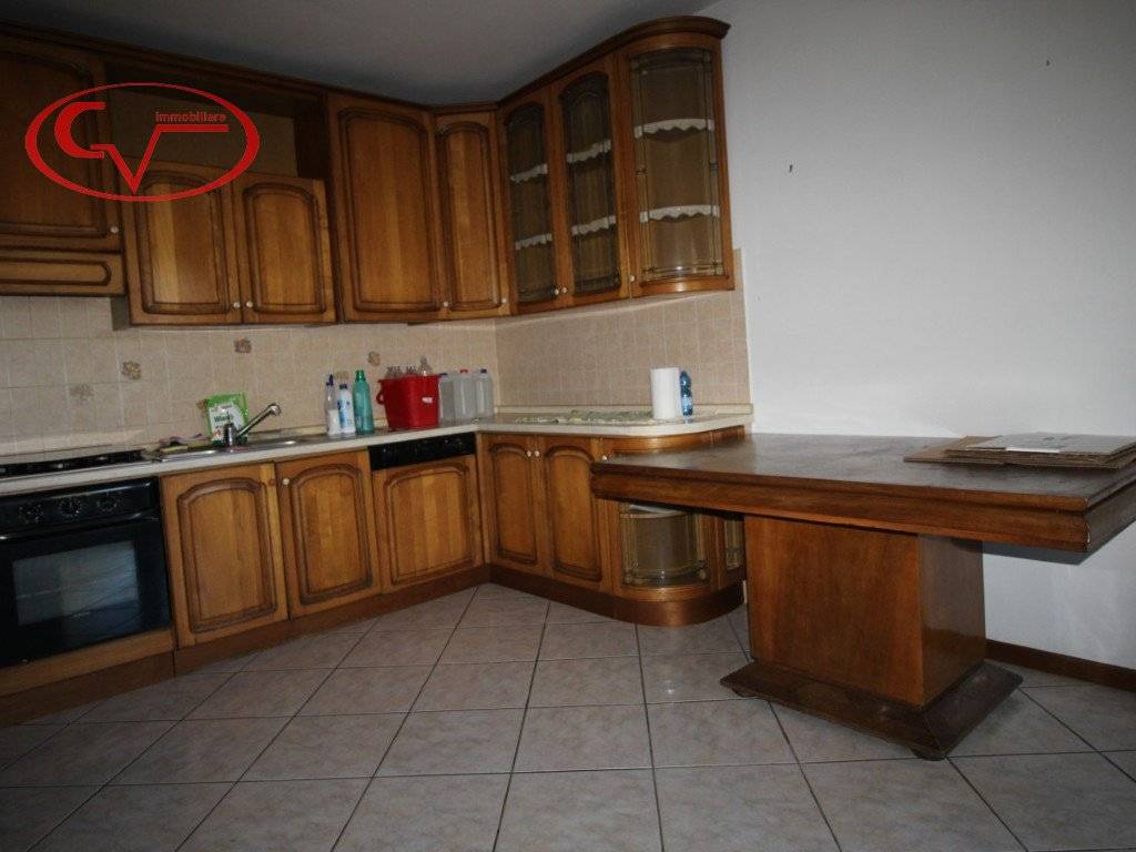 Appartamento a Cavriglia in Via Giuseppe Di Vittorio - Foto 5