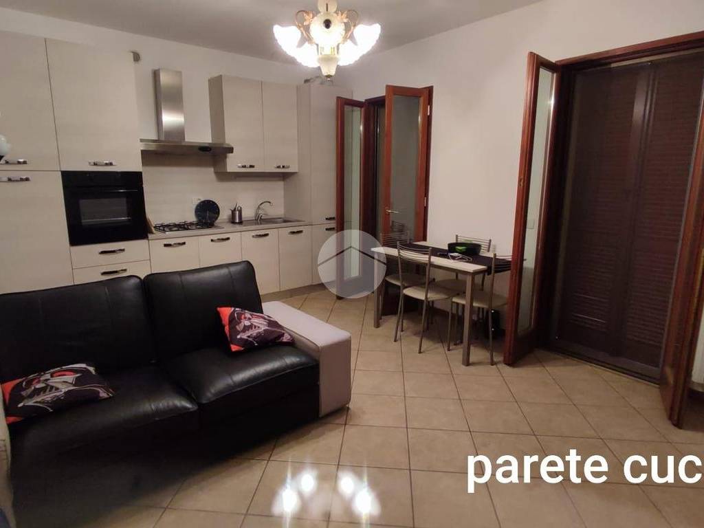 Appartamento a Travagliato in Via Foresta, 23 - Foto 4