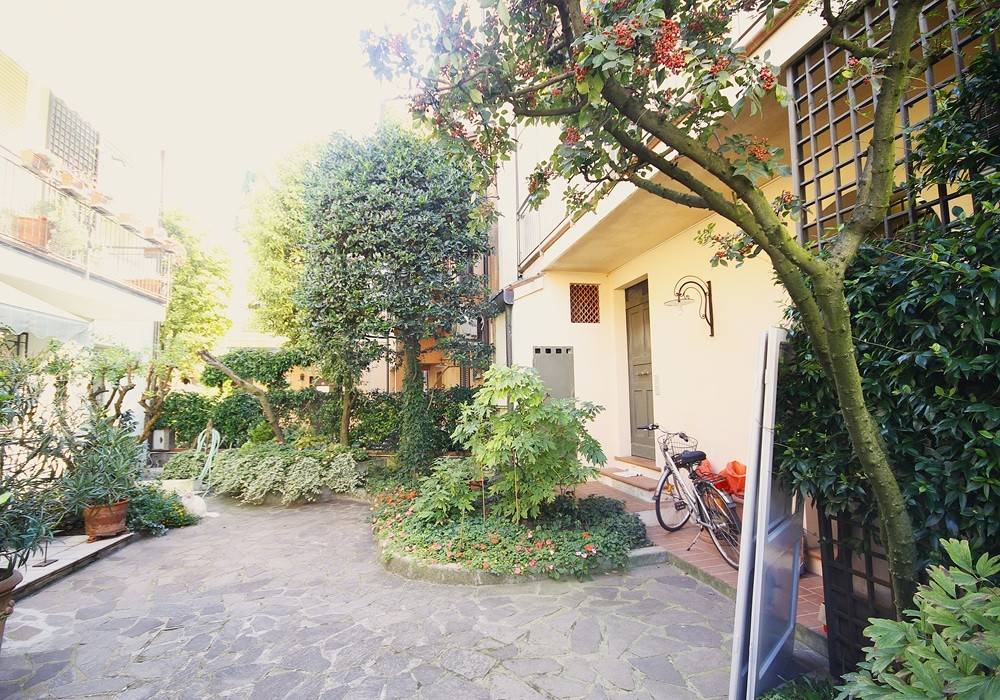 Villa a Riccione in Corso Fratelli Cervi - Foto 2