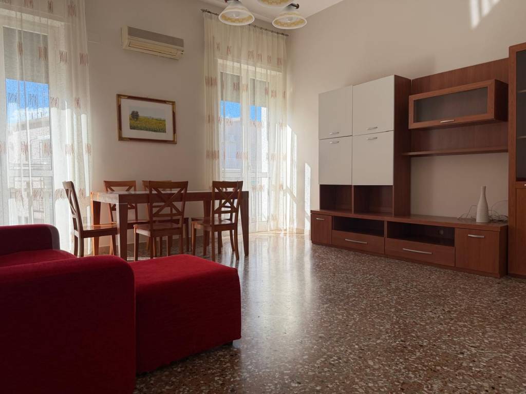 Appartamento a Foggia in Piazza San Francesco da Assisi - Foto 4