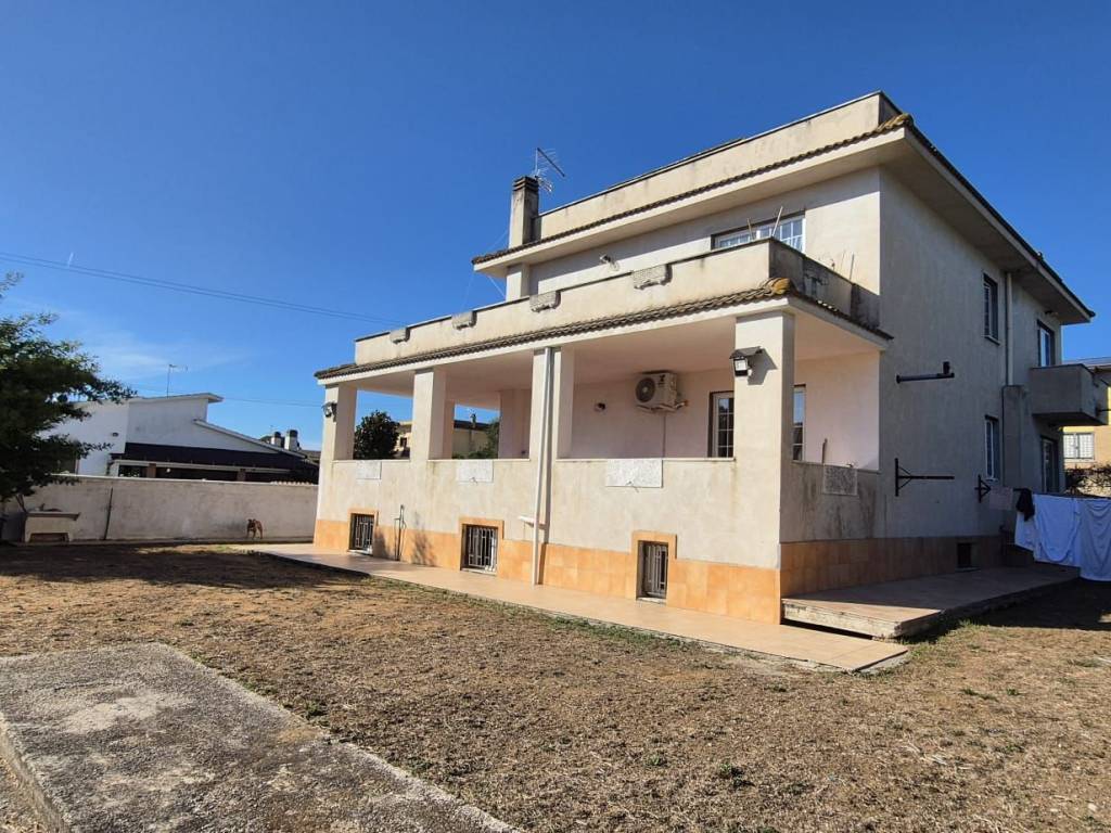 Villa a Nettuno in Via Passo Forcella, 2 - Foto 2