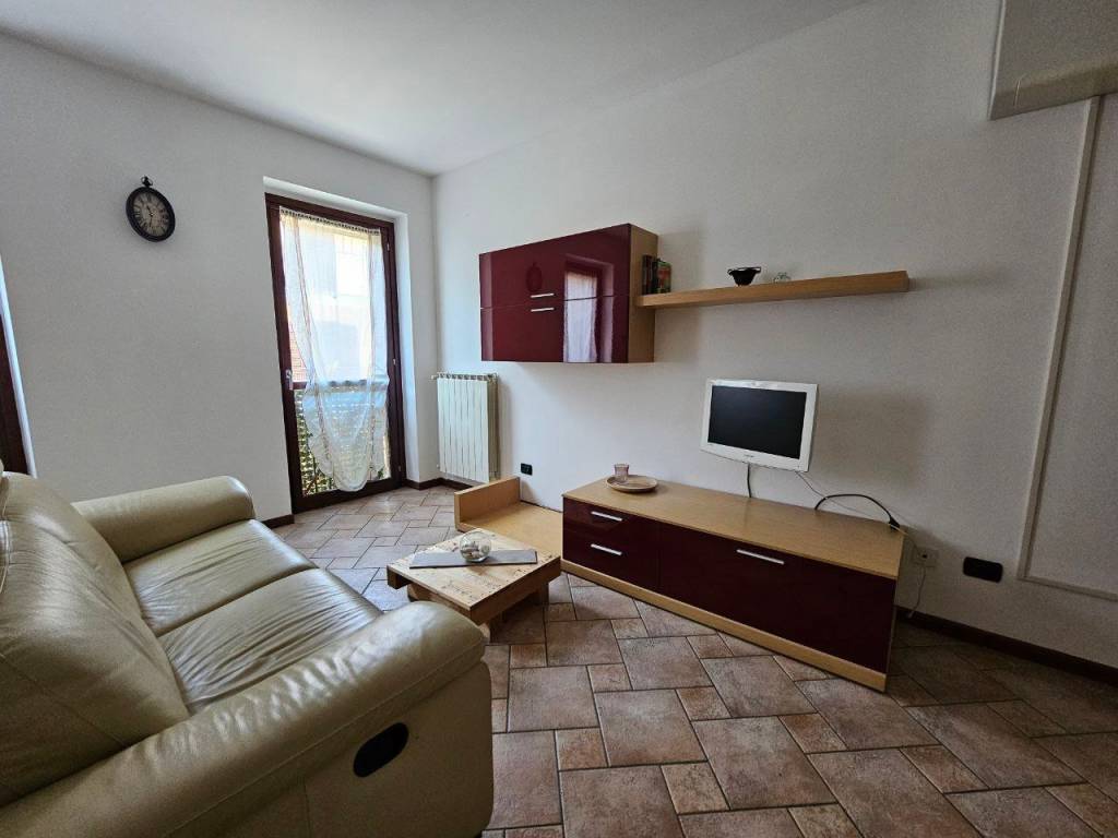 Appartamento a Galliate in Via Giacomo Matteotti, 66 - Foto 4