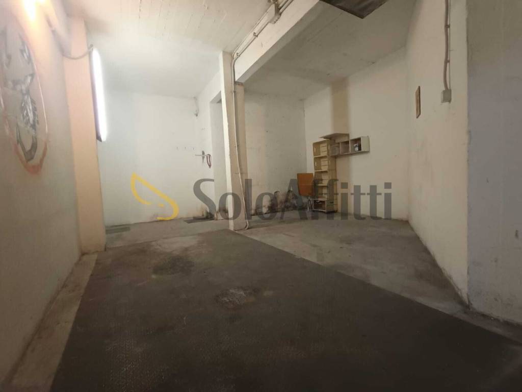 Box / garage a Ladispoli in Via Cagliari - Foto 4