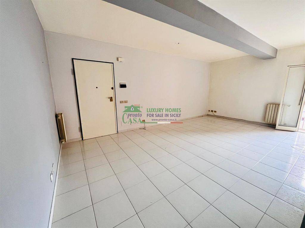 Appartamento a Comiso in Via Dei Lecci - Foto 2