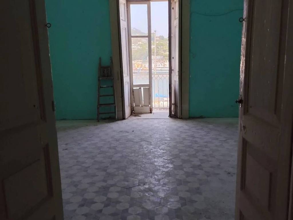 Appartamento a Ischia in Via Porto - Foto 4