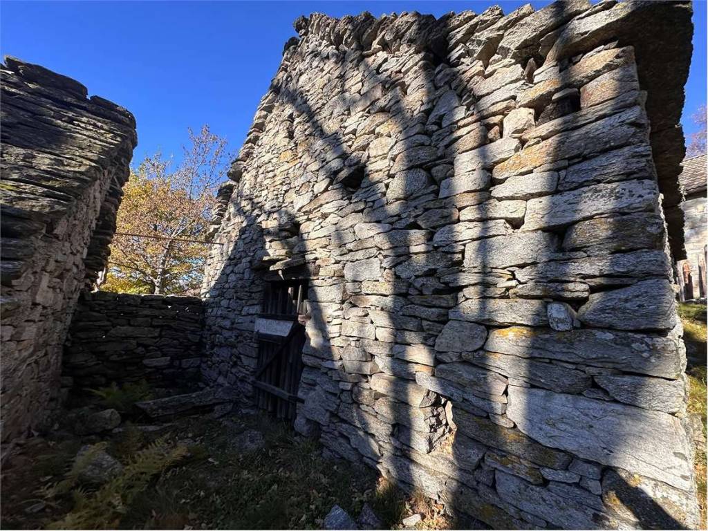 Rustico / casale a Montecrestese in Alpe Coipo, SNC - Foto 5