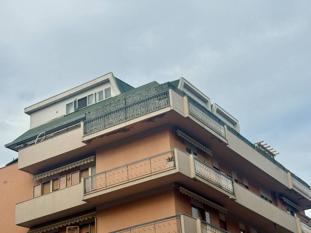 Attico / mansarda a Pescara in Via Vasco De Gama, 5 - Foto 3