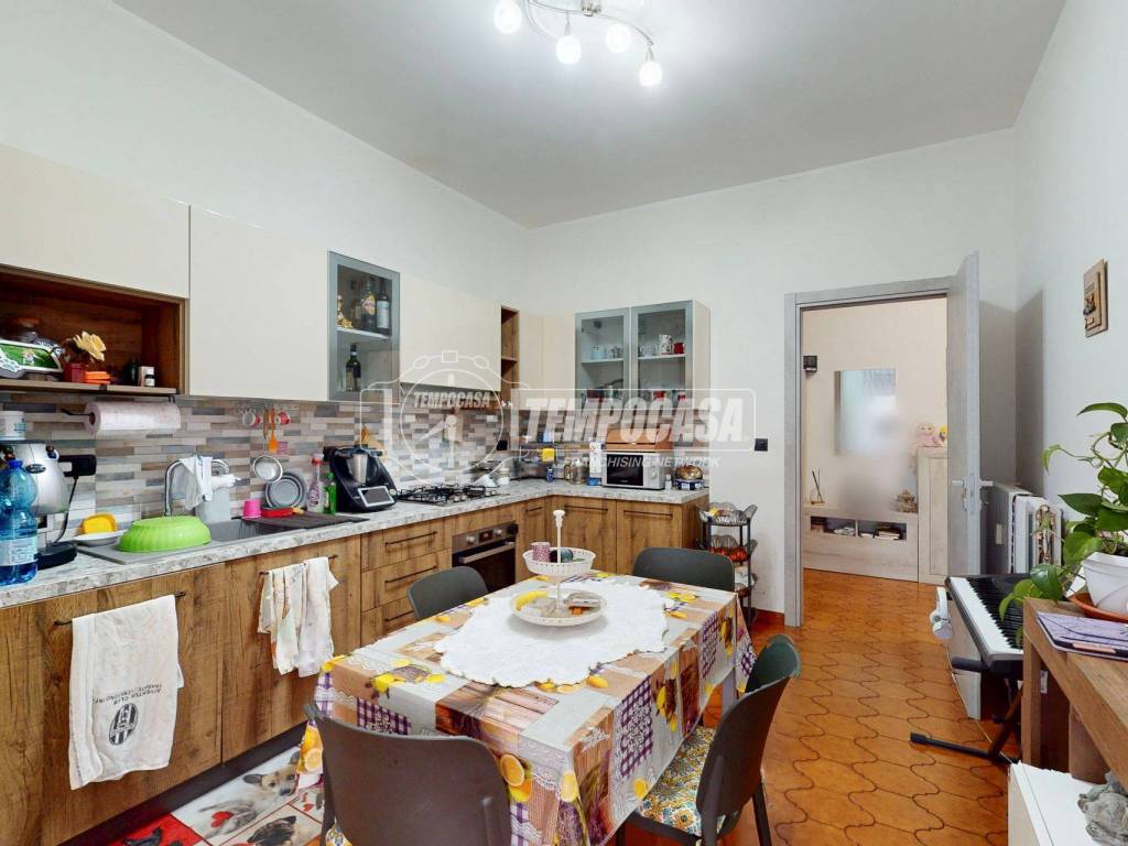 Appartamento a Orbassano in Via Vittorio Alfieri 10 - Foto 5