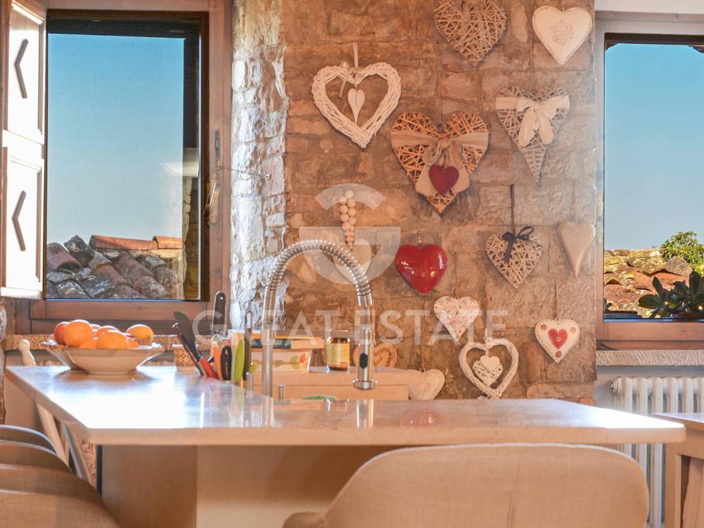 Appartamento a Todi in Via Augusto Ciuffelli - Foto 5