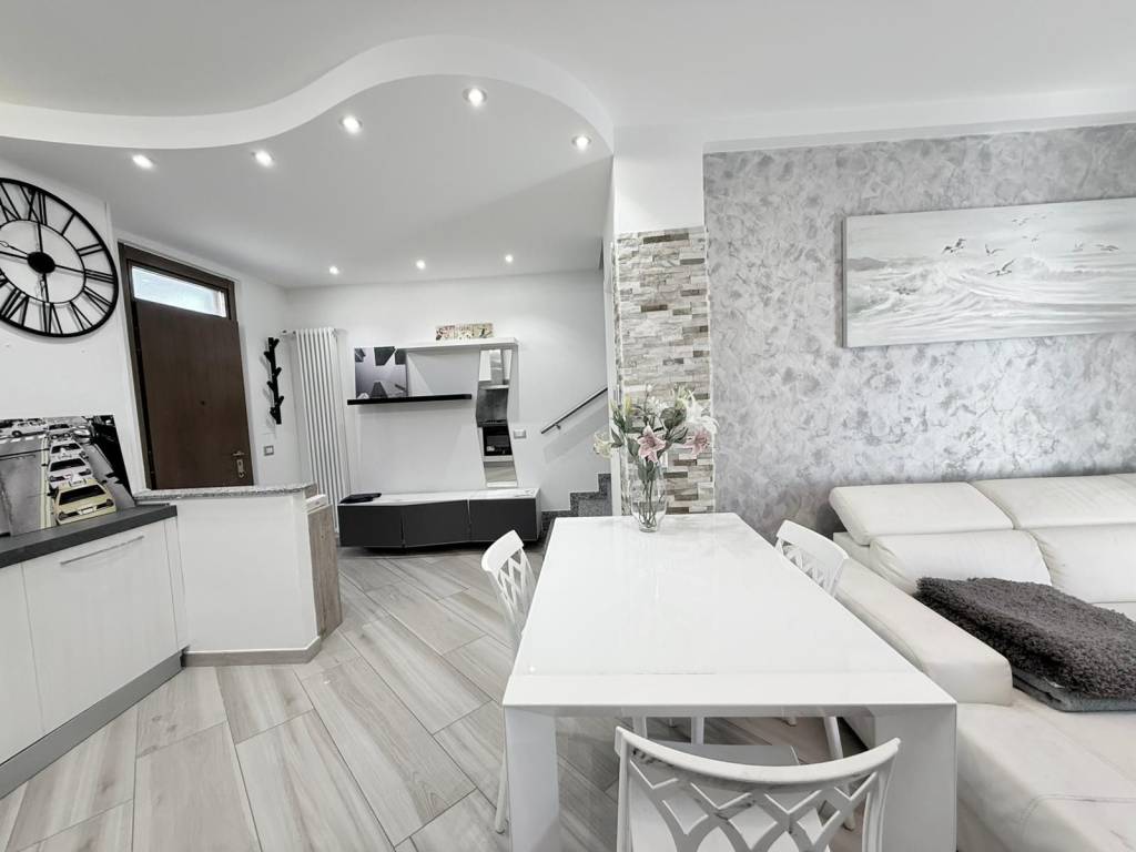 Casa indipendente a Cantù in Via Liguria - Foto 3