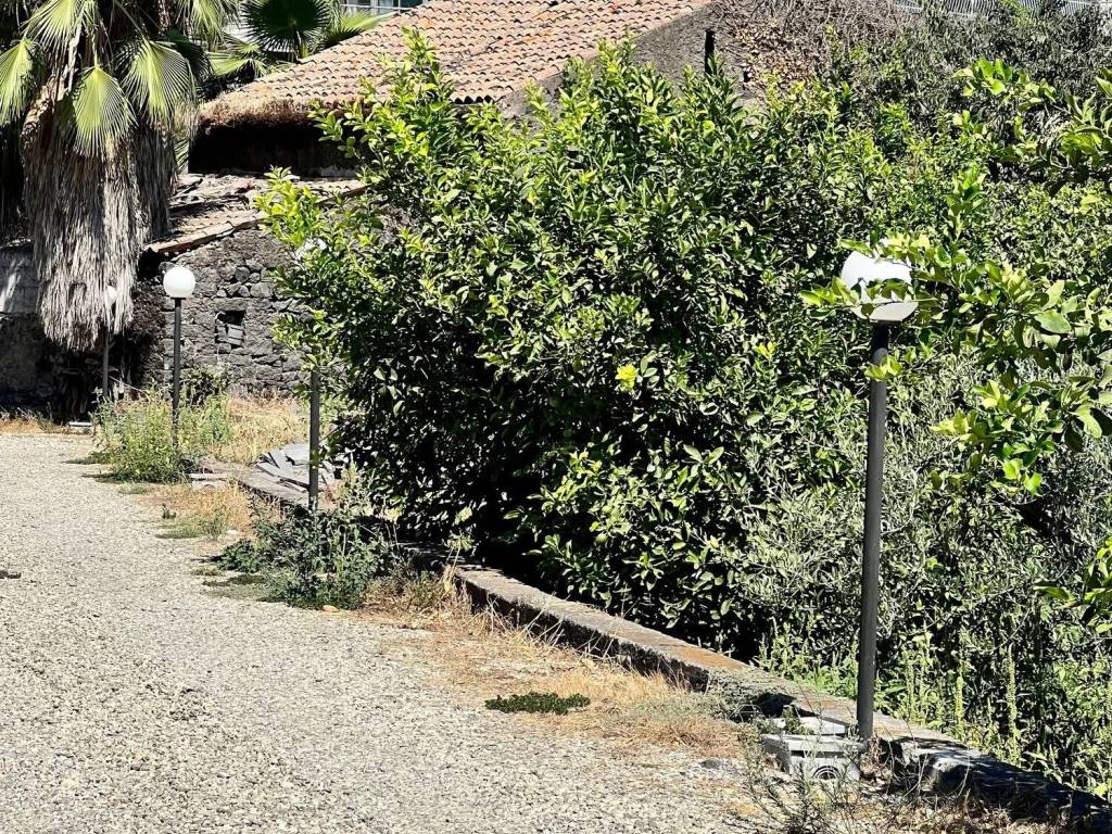 Rustico / casale a Aci catena in Via Rifiano, 67 - Foto 3