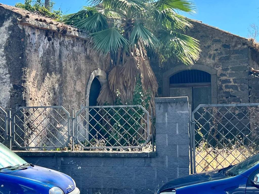 Rustico / casale a Aci catena in Via Rifiano, 67 - Foto 4