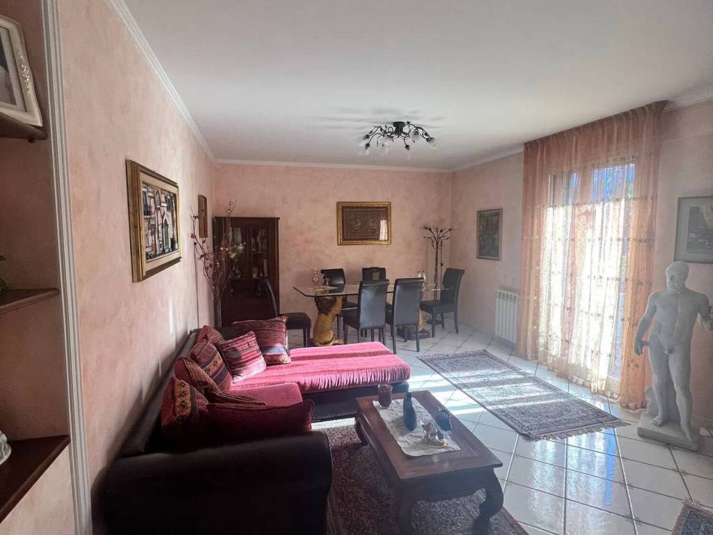 Villa a Acireale in Via Timone Zaccanazzo - Foto 4