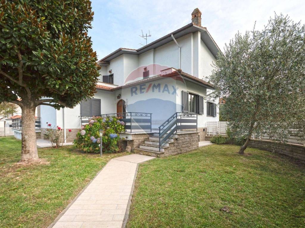 Villa a Vitorchiano in Via della Stazione, 35 - Foto 3