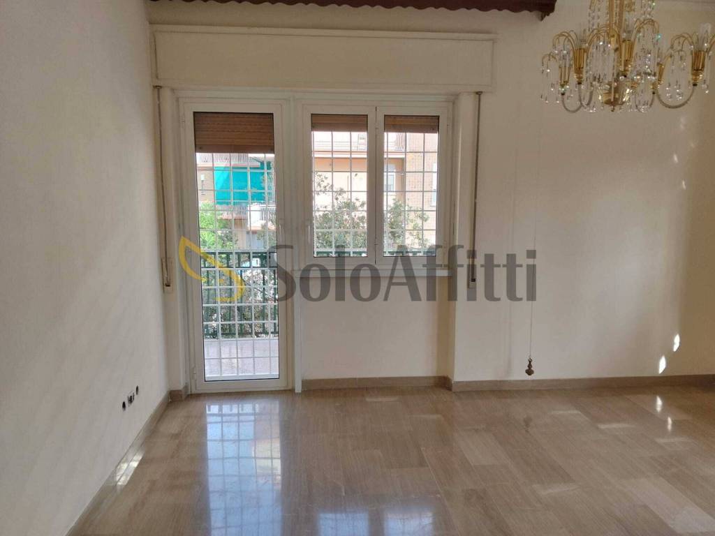 Appartamento a Ciampino in Viale di Marino, 26 - Foto 2