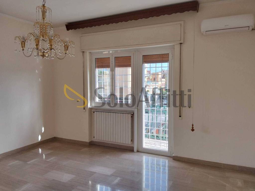 Appartamento a Ciampino in Viale di Marino, 26 - Foto 3