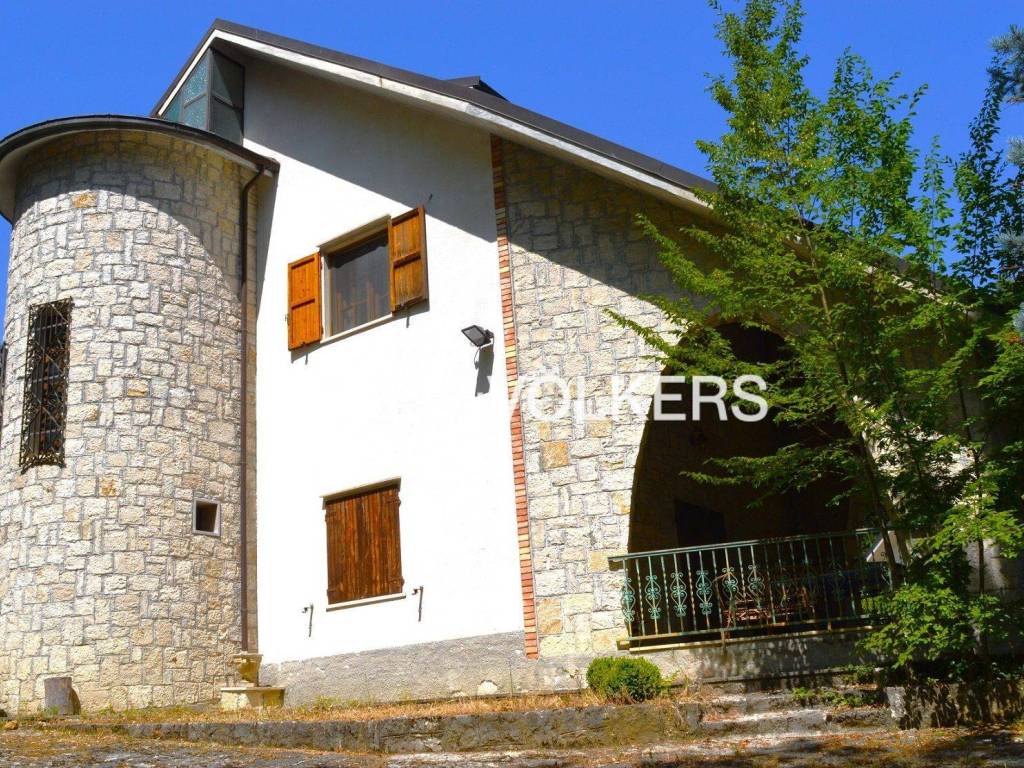 Villa a Ascoli piceno in Frazione Lisciano - Foto 2