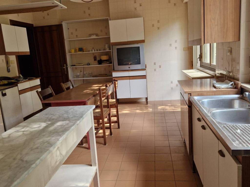 Villa a Perugia in Via del Larice, 36 - Foto 5