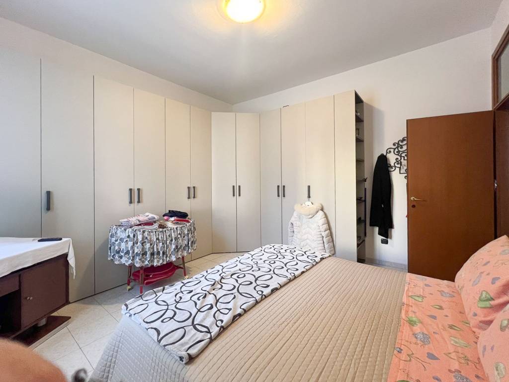 Appartamento a Cairate in Via Giuseppe Mazzini, 6 - Foto 3