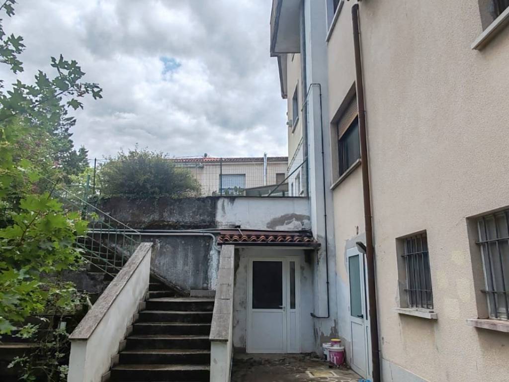 Palazzo / stabile a Trieste - Foto 3
