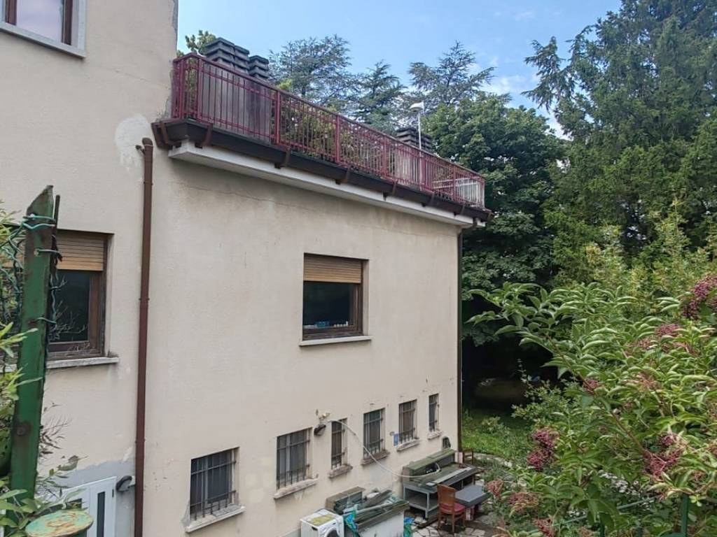 Palazzo / stabile a Trieste - Foto 4