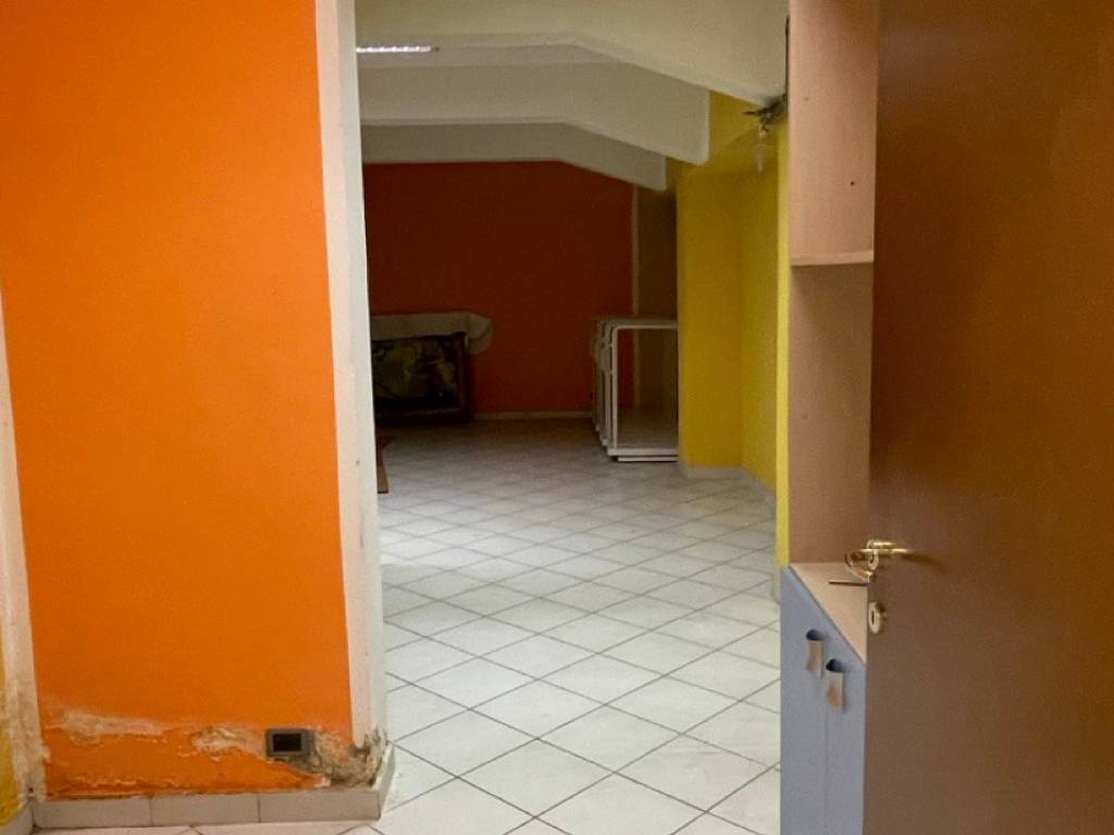 Immobile a Piacenza in Viale Sant'Ambrogio - Foto 2
