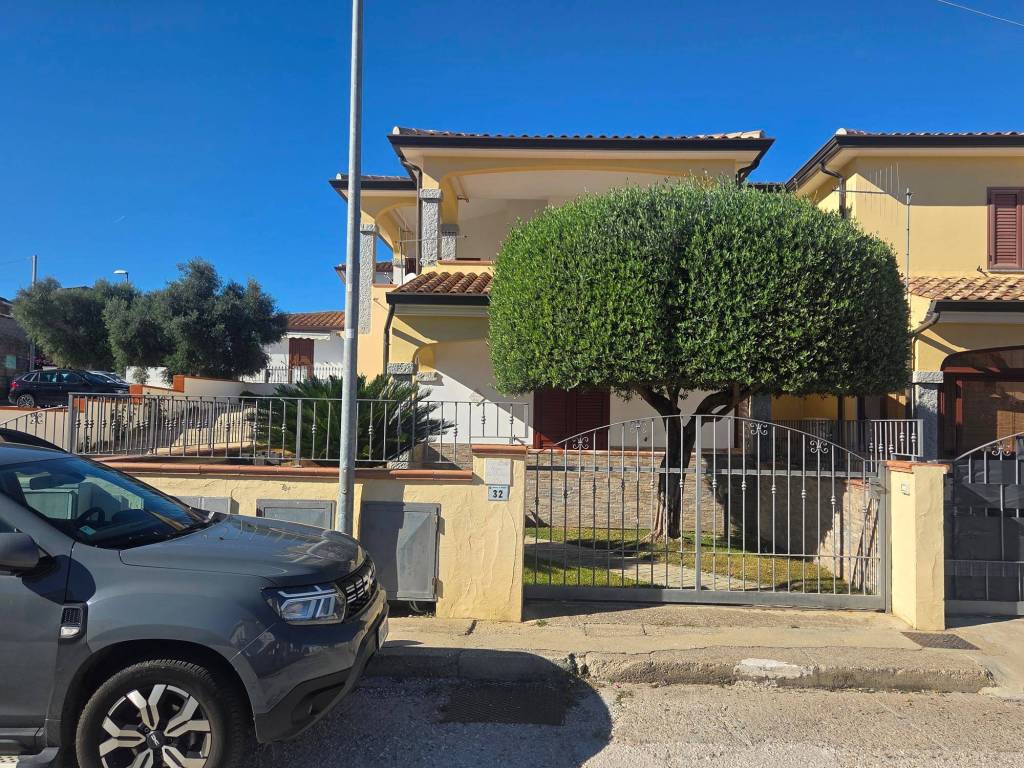 Appartamento a Posada in Via Goffredo Mameli, 25 - Foto 2