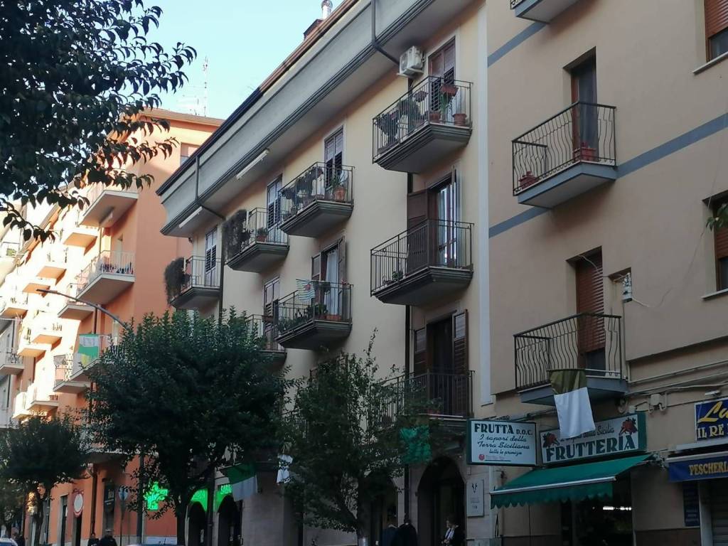 Attico / mansarda a Avellino in Via G. Carducci, 18 - Foto 3