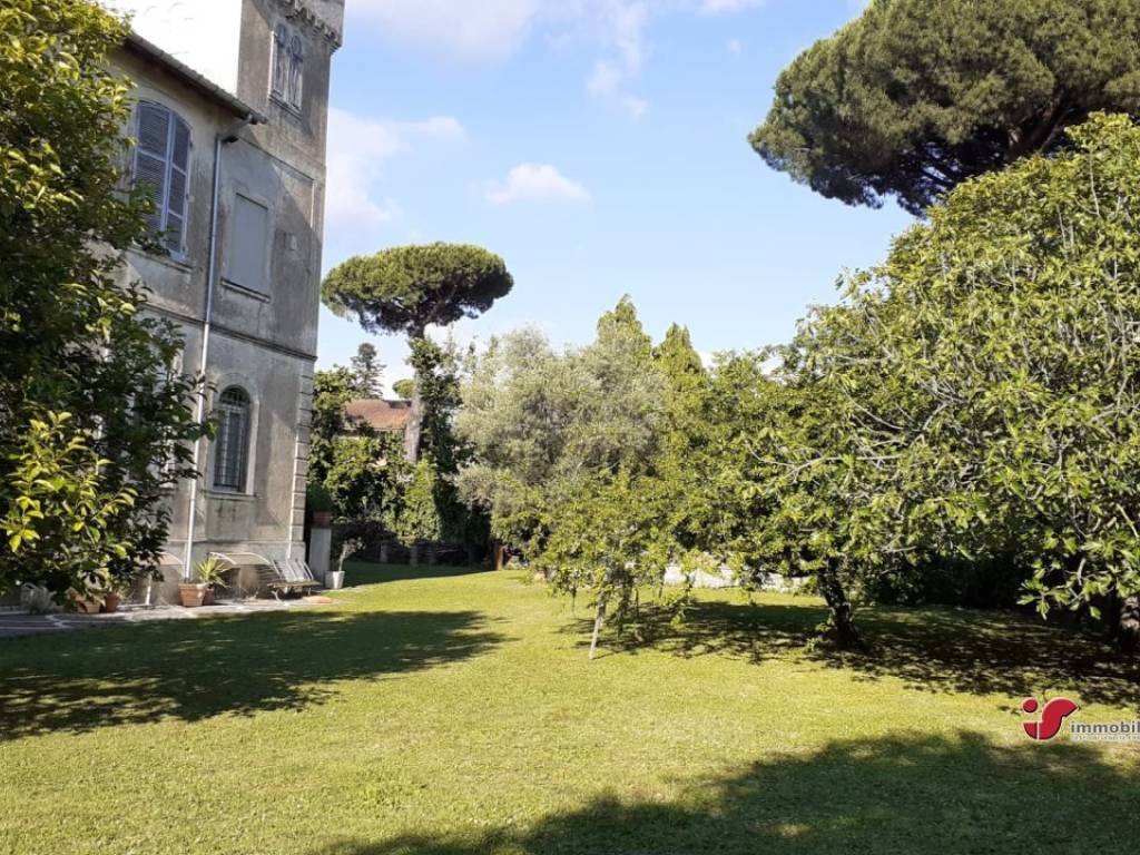 Villa a Grottaferrata in Via 24 Maggio - Foto 4