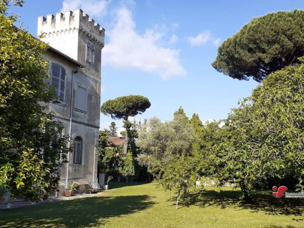 Villa a Grottaferrata in Via 24 Maggio - Foto 5