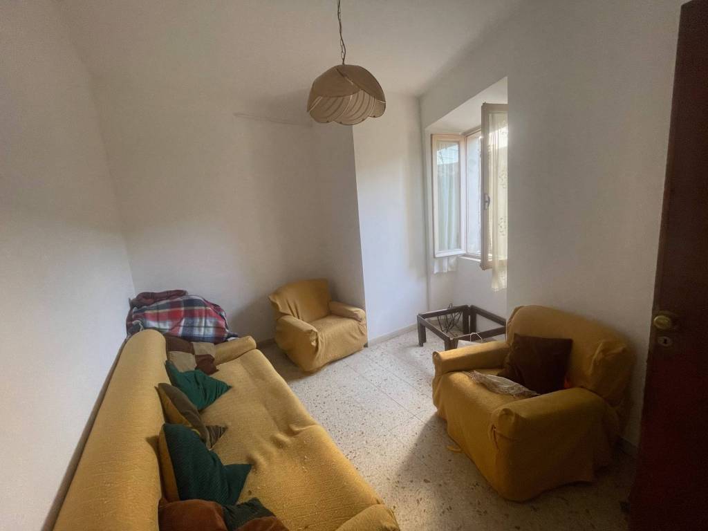 Appartamento a Piegaro in Via Camillo Benso di Cavour - Foto 5