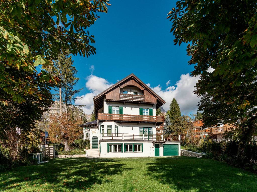 Villa a Cortina d'ampezzo in Località Corso Italia, 33 - Foto 2