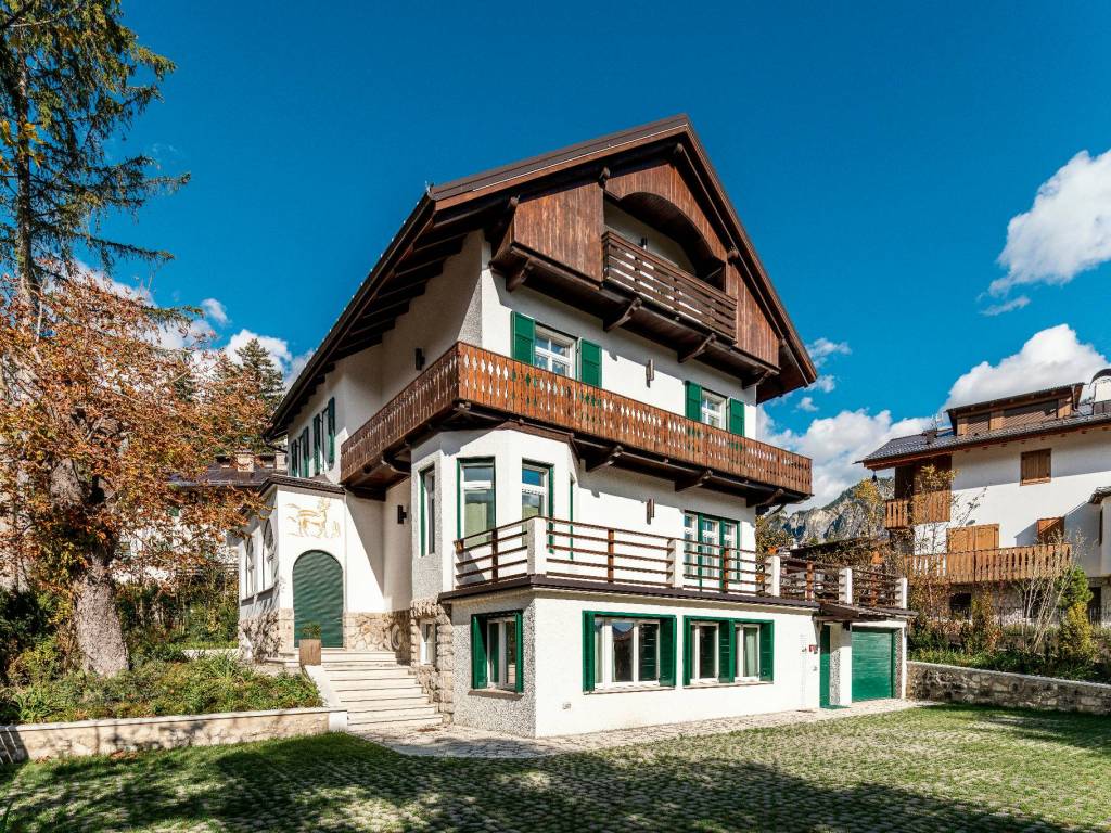 Villa a Cortina d'ampezzo in Località Corso Italia, 33 - Foto 3