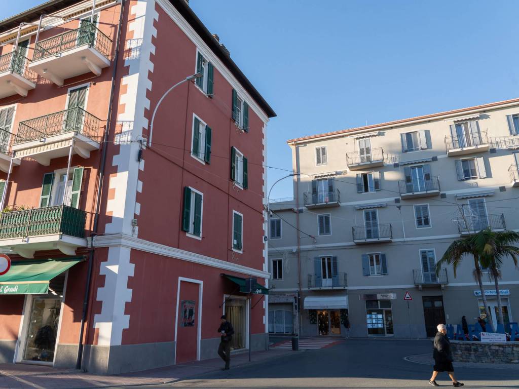 Appartamento a Taggia in Via Paolo Boselli, 3 - Foto 2