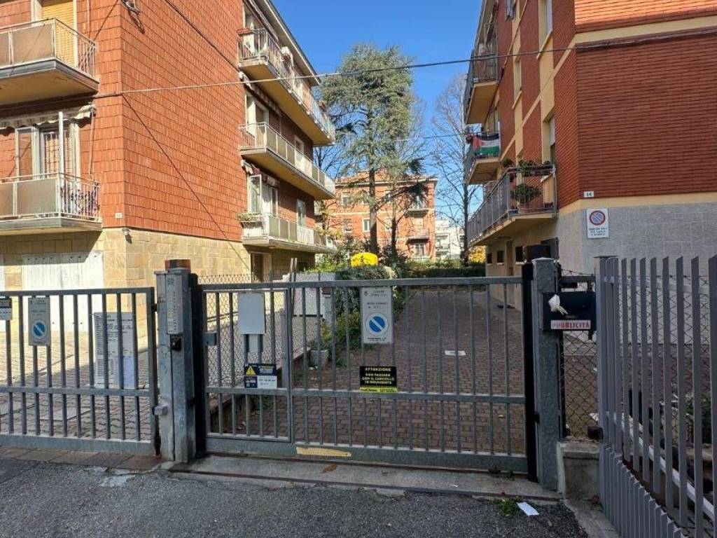 Appartamento a Bologna in Via Pietro Canonici, 14 - Foto 3