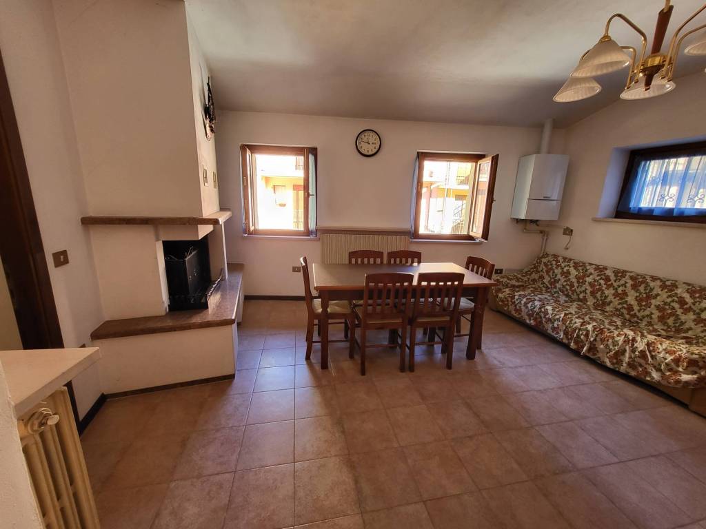 Appartamento a Pradalunga in Via San Vincenzo, 17 - Foto 4
